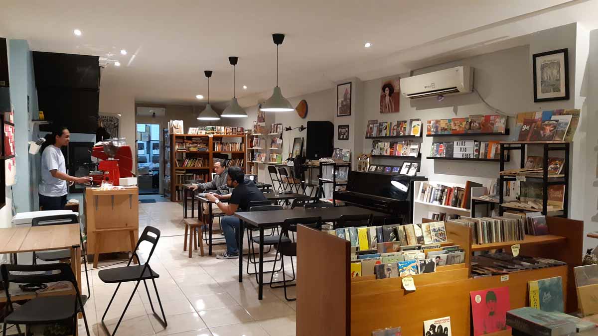 Kios Ojo Keos, Berbagi Kegelisahan di Ruang Kreatif ala Efek Rumah Kaca
